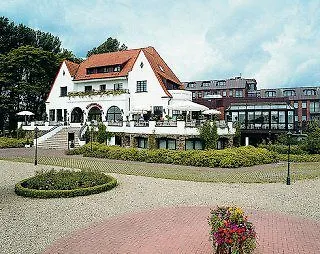 Dormero Hotel Meerbusch 4*,